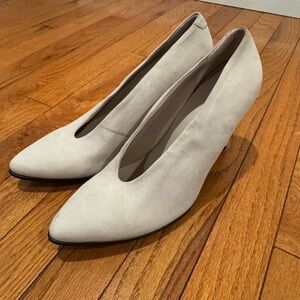 Ecco Leather suede 3-in heels